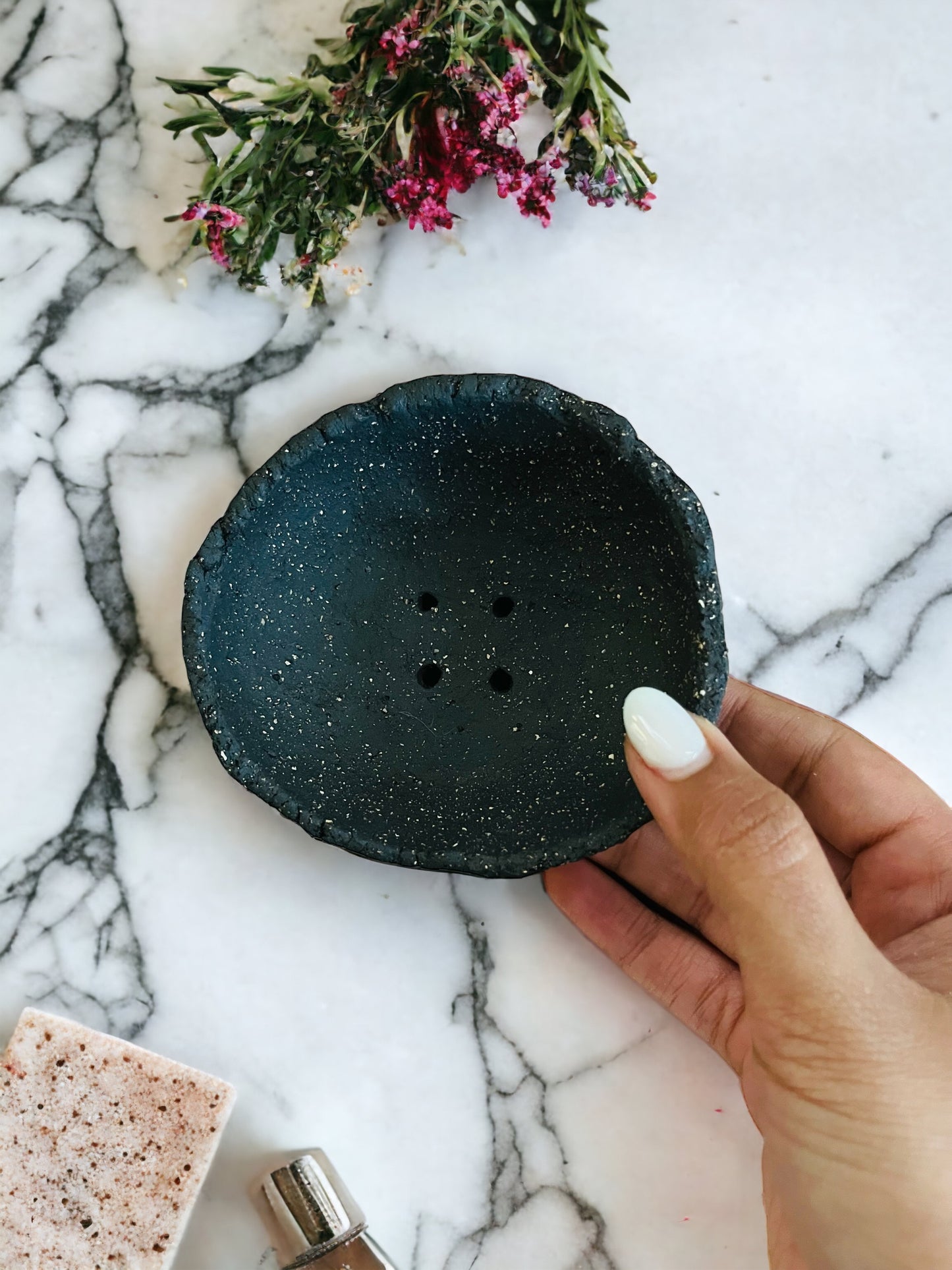 Black Raw-edged Soap Dish