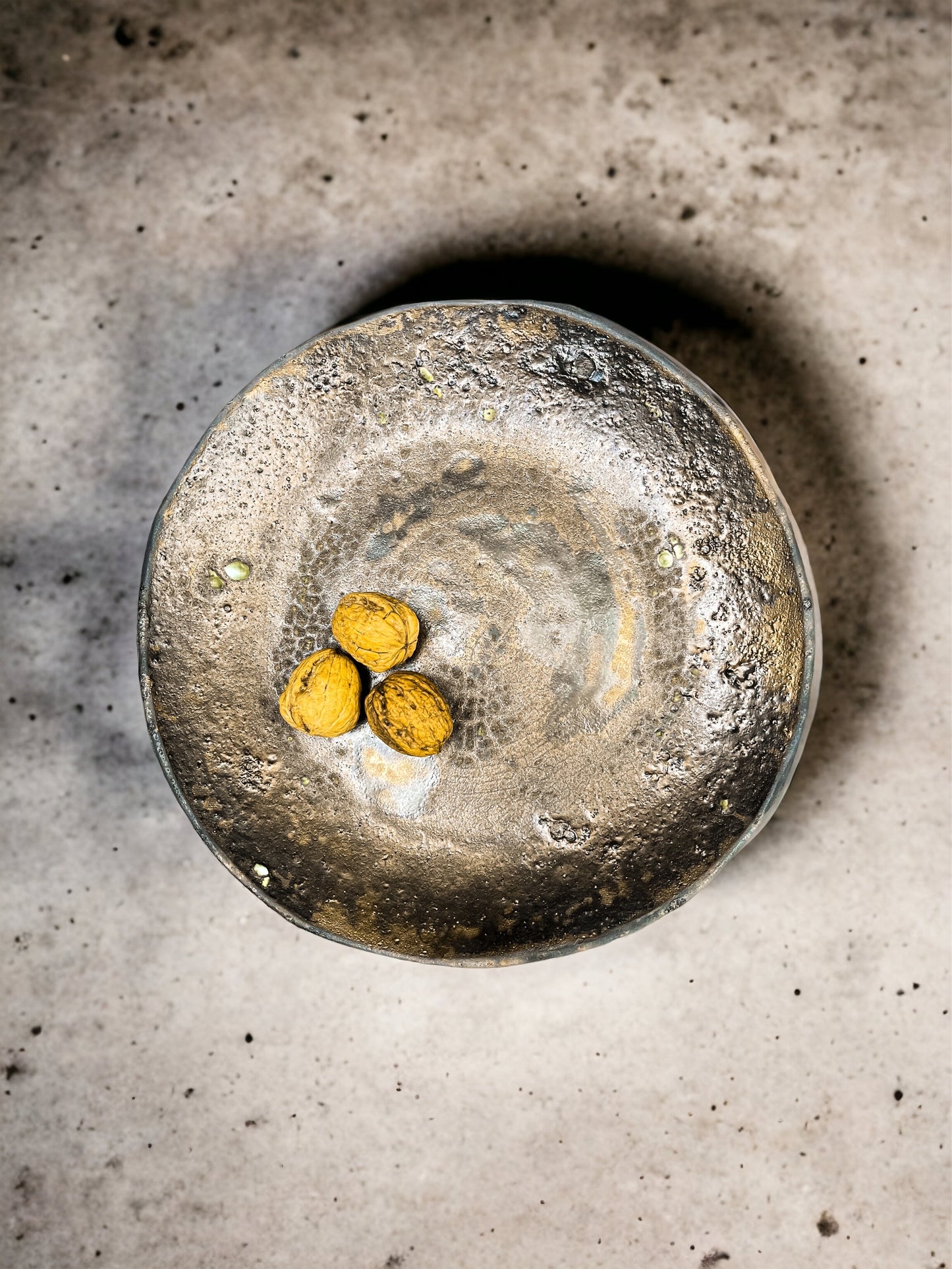 Bronze Plate Set