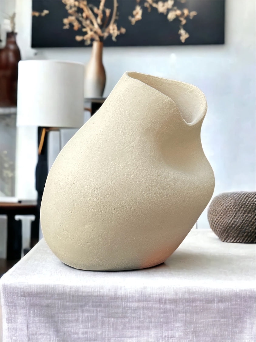 The White Vase