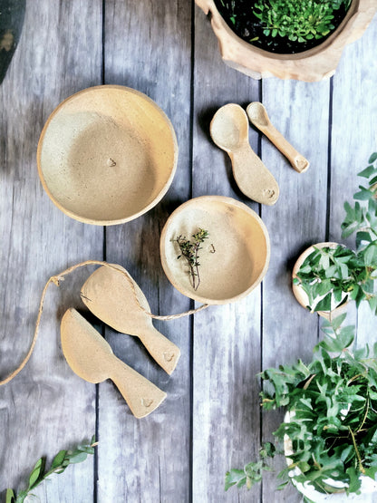 Hygge Cheeseboard & Cutlery set (7 Pieces)